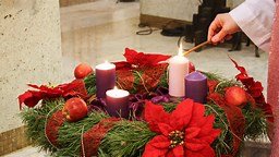 FrJimHalley's tweet photo. "Christian joy is not something we can grasp at or invent, but something we receive from a personal relationship with God. It is something we receive from the encounter with the living Person of Jesus" - Philip Kosloski https://t.co/bwgo2BdrTp
