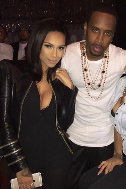 iamErica_Mena's tweet image. 2015 when I met you ..........we was in the strip club where the money spend💸