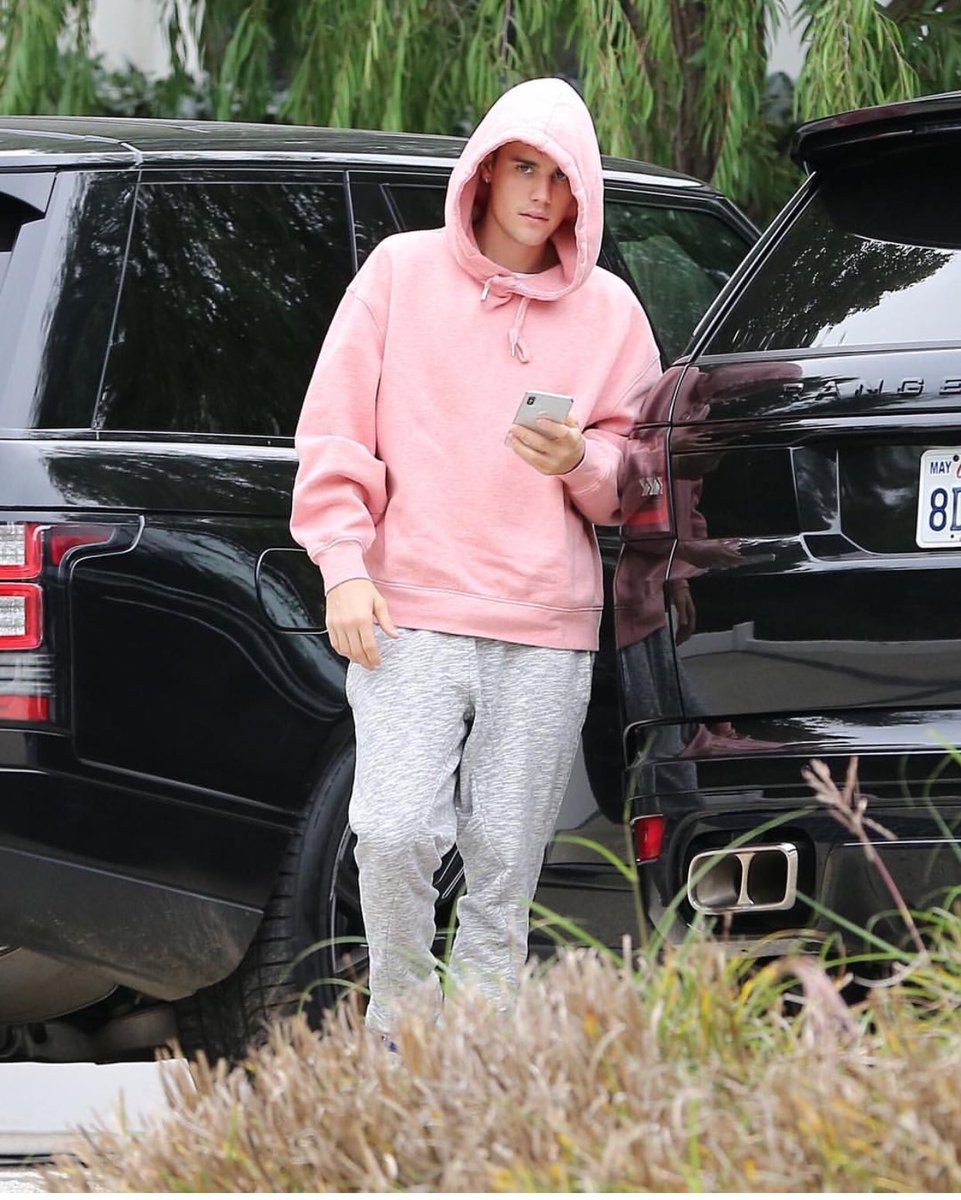 IAMDOMINICAN829's tweet photo. Jailey💓💓💓💓 
#jailey #bieberdick #bieber #bieberscsalád #JustinBieber #Belieber #beliebersvedirectionersfanwarlarınıözleyenhesaplartakipleşiyor #beliebersprotectbeliebers #Beliebers #hailey #haileybaldwin #haileybieber #hailey #believe #mistletoe #alliwantforchristmas #purpose https://t.co/kRayBm2Ul3
