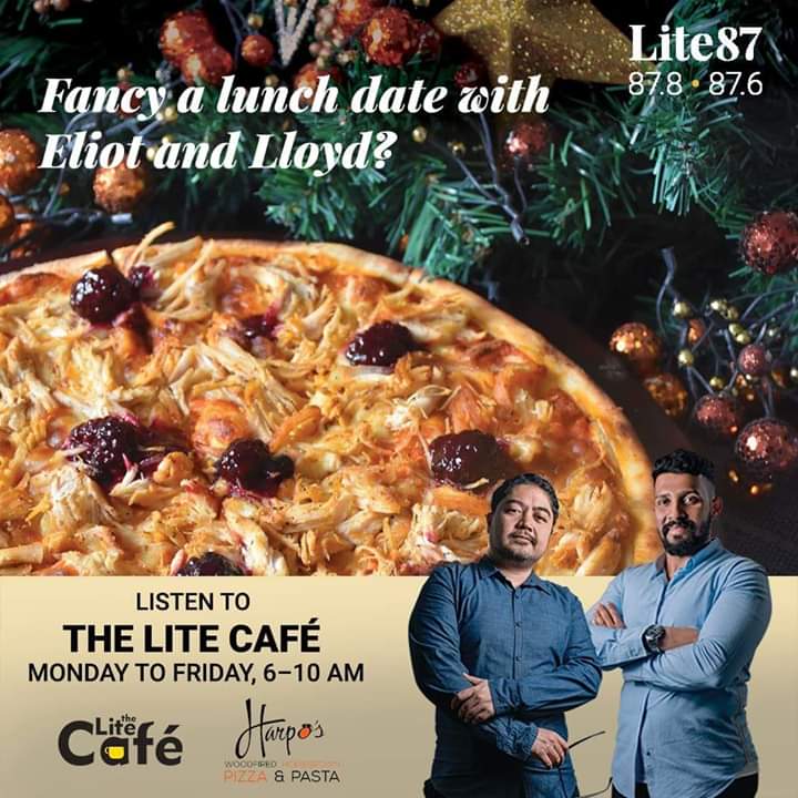 PapaKoRnGaming's tweet photo. A happy holiday treat from us! So, don't forget to tune in! 😁 @harpospizzapasta #WhatDoesChristmasMeanToYou #pizza #pasta #lunch #LiteCafe #MorningShow #Lite87 #photooftheday #love https://t.co/vYOXw5E2m7