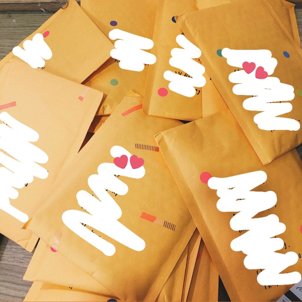 mychiiro's tweet photo. βΌοΈ Mailed out all #yamdpin and patch/sticker parcels and GA earlier today!! Theyβre confetti-themed π (i hope they are still intact when the parcels reach π₯) local orders take 1-3 days, update tracking for overseas orders tmr ππ» https://t.co/zmKX8pXqU9