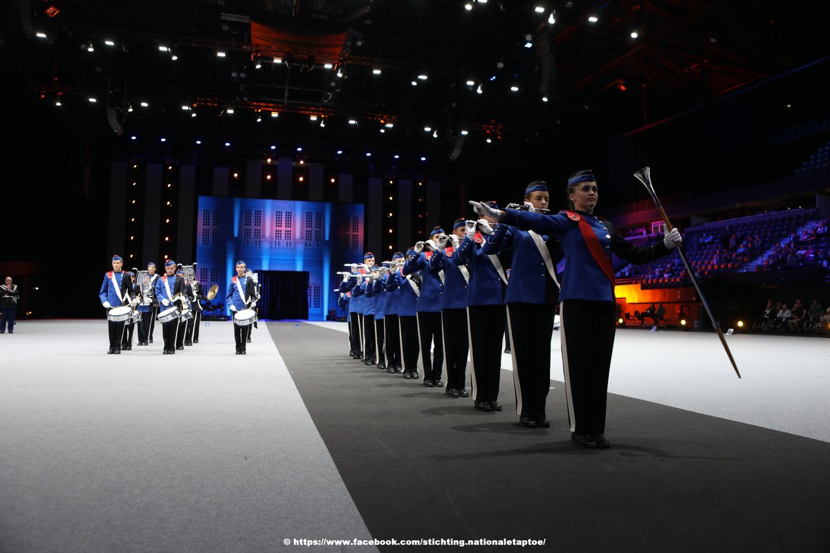 Foto gemaakt tijdens de Nationale Taptoe Jeugdmanifestatie 2018 met op de foto Jong Pasveerkorpsen Leeuwarden
Kaarten voor de Nationale Taptoe 2019 kunnen worden besteld via de site van de Nationale Taptoe. nationaletaptoe.nl