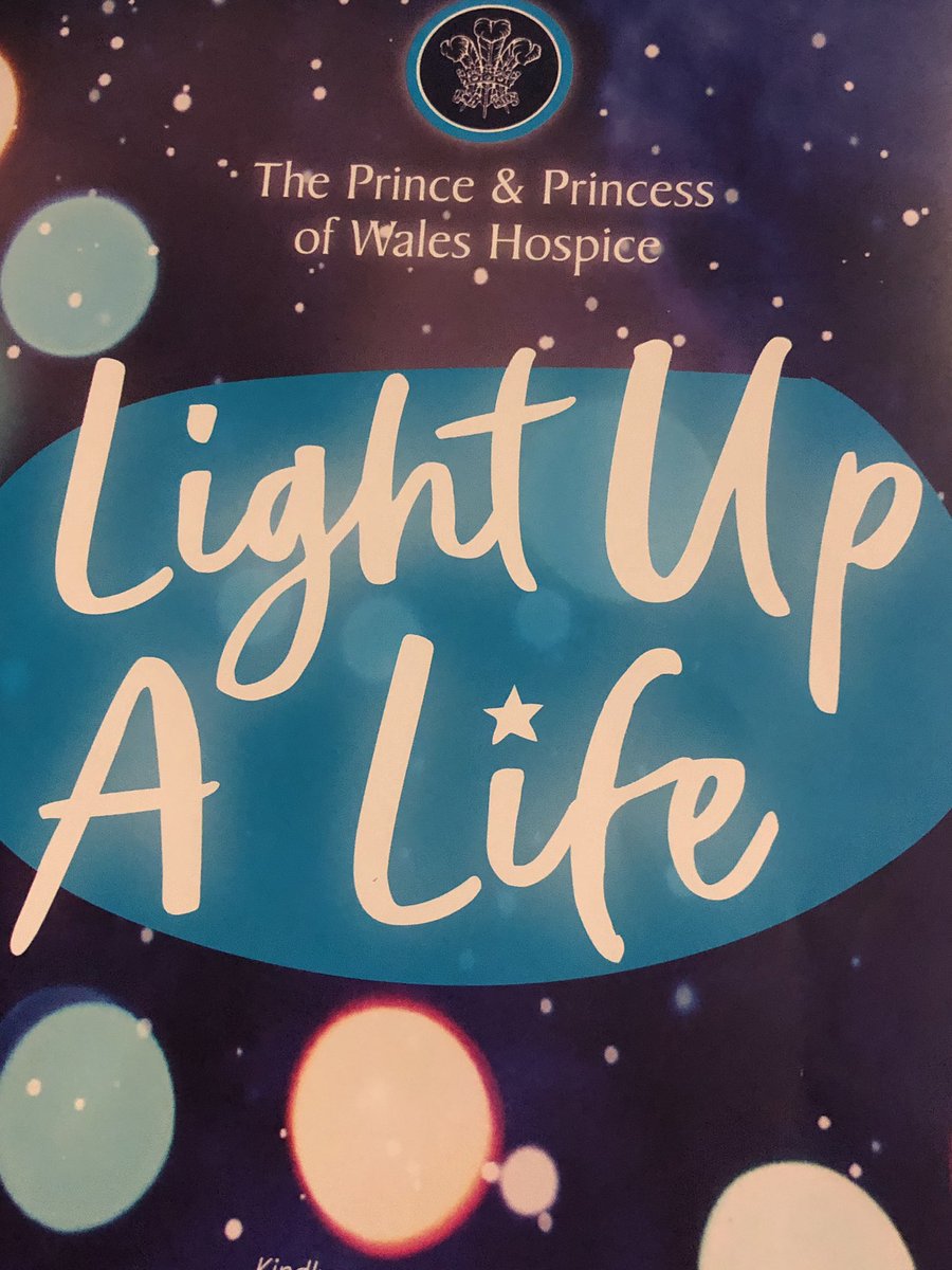 RhonaPPWH's tweet photo. We had an unexpected visitor at the @PPWHospice Light Up A Life service st St Andrews Cathedral -TED β€οΈ #SoWellBehaved #Cockapoo https://t.co/mbRd74SbZR