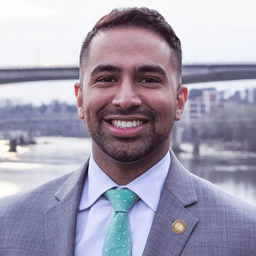 Congratulations to <a href="/asifbhavnagri/">Asif Bhavnagri</a> who was appointed Asst. Secy of Administration by <a href="/GovernorVA/">Governor Abigail Spanberger</a>. Asif continues to be a rock star for the Administration, the Commonwealth, and most importantly, for the Asian and Muslim communities. Way to represent!

governor.virginia.gov/newsroom/all-r…