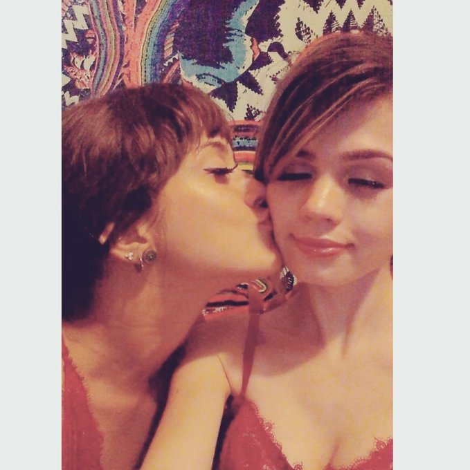 More people need to know about this girl-on-girl set 👅 It's one of my favorites and will be one of yours<a href="/tag/manyvids"class="tags"><span>#manyvids</span></a><a href="/tag/mvsales"class="tags"><span>#mvsales</span></a>