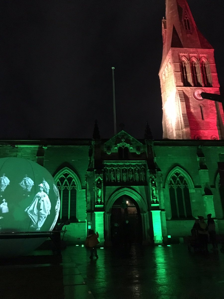 #ChristmasInTheGardens is up and running! Join us before 10pm!