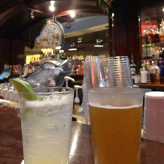 TheBrookharts's tweet photo. We may live here, but we still know the power of a good vacation drink. #portorleans #portorleansriverside #riverroost #vacationmode #dailyvlog https://t.co/5JGwzhMPEW