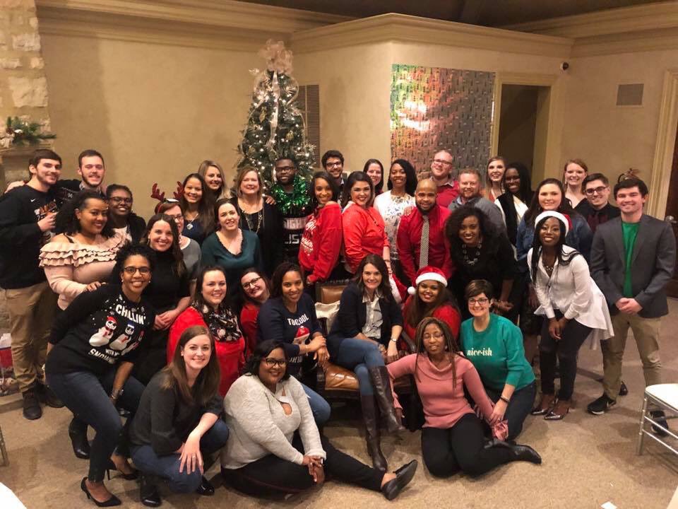 IKnowICan88's tweet image. Happy Holidays from our family to yours! #IKIC #IKICBubbleUp #BubbleLove @IKnowICan88 💙