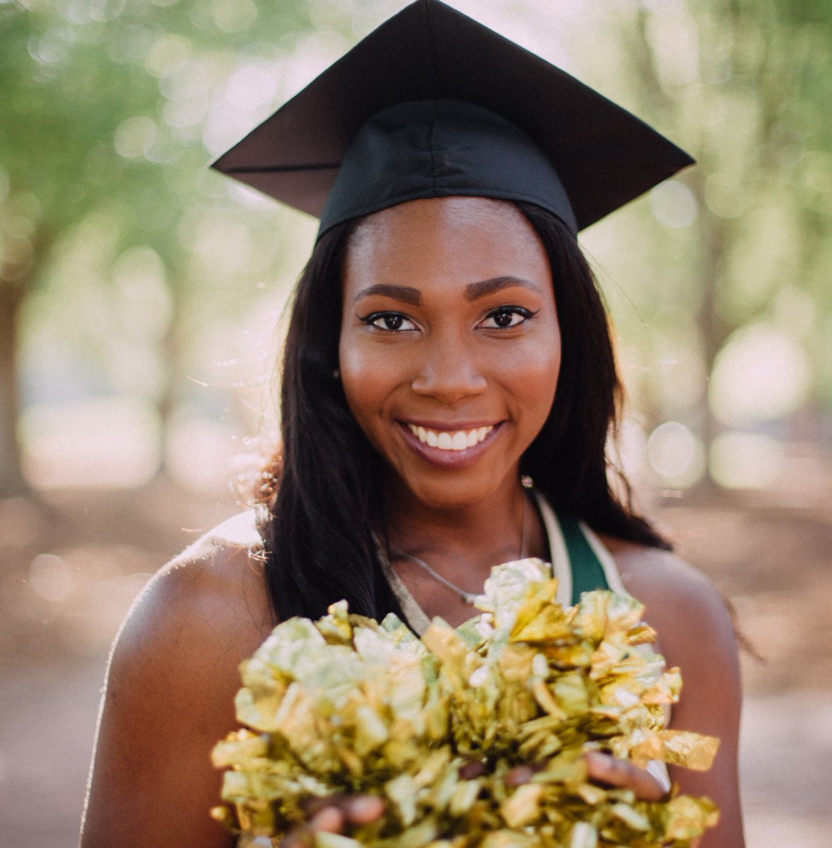 FairfaxCountyPD's tweet photo. #MISSING WOMAN: 22YO Ronica Crevecoeur, last seen today in the 8200 block of Franklin Drive in Lorton. 5'7",150 lbs, wearing blk shirt &amp; blk pants. Driving a white 2010 Volkswagen w/ VA tags WWF-2077.Considered endangered due to mental/physical health issues. 703-691-2131 w/info. https://t.co/sdc0DcEL07
