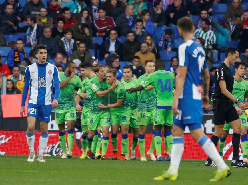 Deportivo on Twitter: "FINAL: Espanyol 1-3 https://t.co/aOmM7oxzQy #LaLiga https://t.co/L73HKpU2OW" Twitter