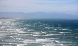 giuseppeguari17's tweet image. #VentagliDiParole #PoesiePerLaSera 
Dino Campana / Canti Orfici /🎩/ Viaggio a Montevideo 

Io vidi dal ponte della nave
I colli di Spagna
Svanire, nel verde
Dentro il crepuscolo d&apos;oro la bruna terra celando
Come una melodia :
D&apos;ignota scena fanciulla sola
Come una melodia...