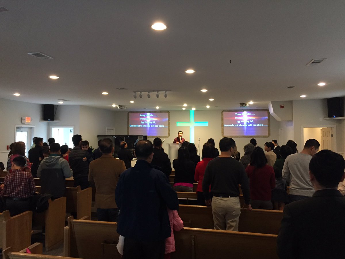 RedeemerPlano's tweet photo. Final joint service at Plano before we officially merge with our brothers and sisters at Redeemer. #Blessed #Thankful https://t.co/3fakPV242n