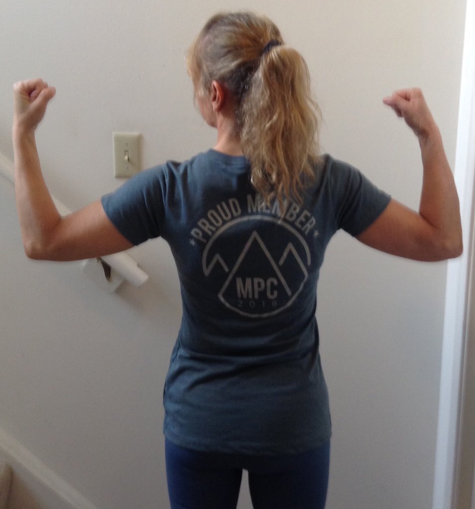 littlejudyblue's tweet photo. Decided on #M12D1🏋🏻 #AMRAPS today @MyPeakChallenge Great workout😛💪🏻thanks!😘 ❤️ the abs👙this month👍🏻😊 Used my ankle weights for first time in a long time. Opted for 2.5lb instead of 5 as originally planned👌🏻Feel good now😀 but maybe 😧 😣 tomorrow! 😄 #MPC2018🗻 🙌🏻 @SamHeughan https://t.co/415oYFDDHe