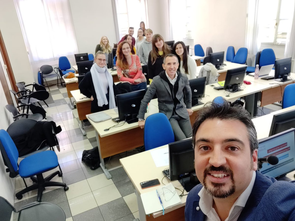 lucarallo's tweet photo. Il mio seminario di sabato alla @UniLUMSA è stata davvero una bellissima esperienza,o testimoniano le decine di domande! Insegnare in Inglese è molto stimolante! Assolutamente da ripetere! Grazie per l'invito @Fulvio68! 

#15dicembre #InfluencerMetrics #QuickSearch #Talkwalker https://t.co/eYnjDXog8C