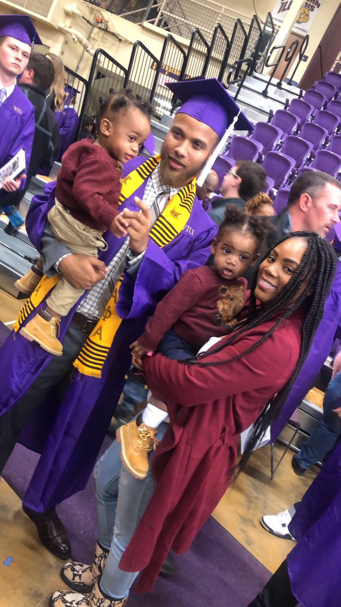 quis_mccoy's tweet photo. โYo ass going to school you tweakingโ
โHow yo pockets looking? I know that school shit deadโ
โBoa you about have two shorties , I would drop outโ
โYou trying to pledge with kidsโ
โHow you gone do itโ
HIStory... ๐๐ฝ๐๐จ๐ฝโ๐ป
#BeRightBackInBlack ๐๐ฝ https://t.co/gIksJ3RjF0