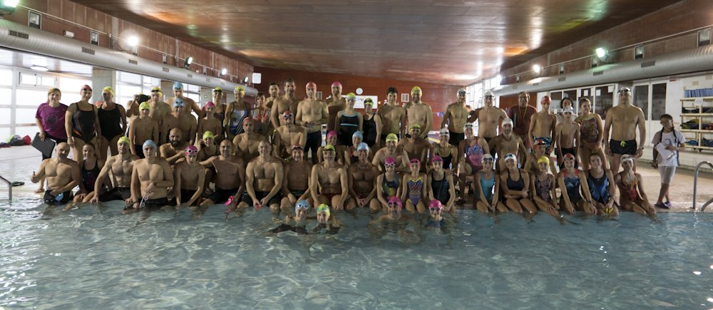 cntorrelodones's tweet photo. Fiesta de la Natación en #Torrelodones . 6 equipos de 10 nadadores en el II Swim 100x100. Mucha diversión pero también sacrificio y superación. Ya pensando en la tercera edición ! #natacion #relevos https://t.co/RS5dNKDCf8