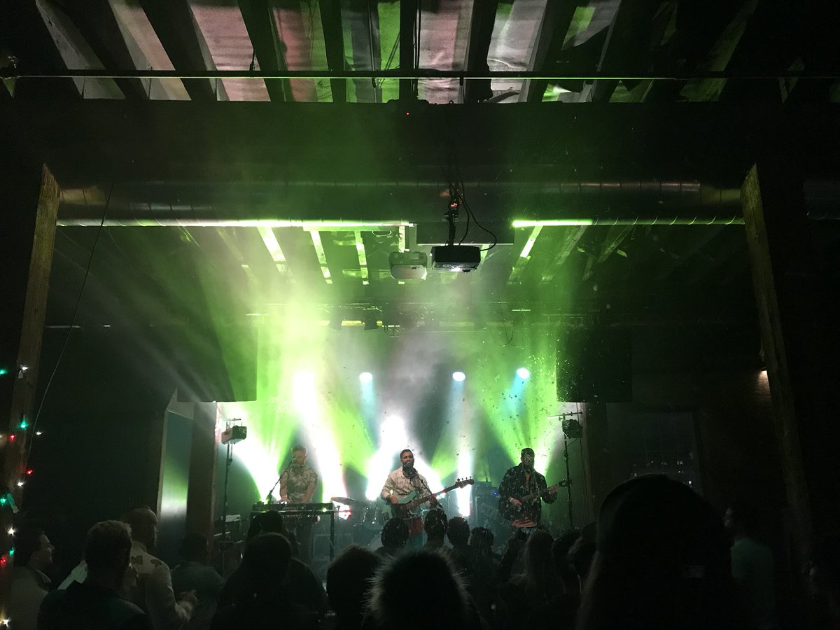 HangarTN's tweet photo. Thanks to @PET_ENVY, @charge_atlantic, &amp; @AIRSIDEofficial for a fantastic #SnowDay at @thehighwatt in #Nashville last night! #HangarTime https://t.co/kkjMBGvxJm