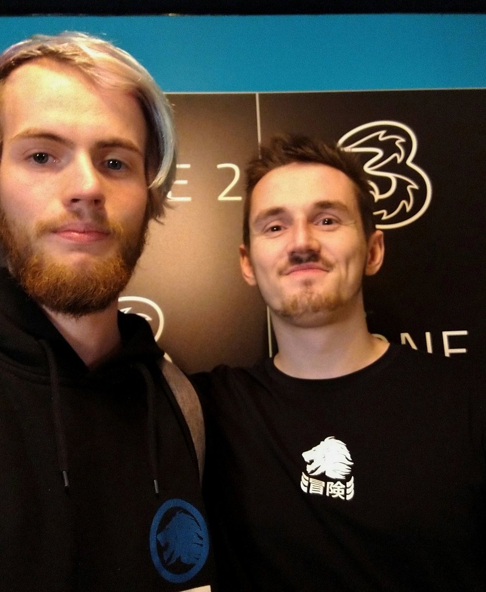 Chris_Vowles1's tweet photo. Had an amazing day with @ProSyndicate @karlhandforth was great meeting you!

#RazerThreeUK #RazerPhone2  #RazerstudioThree https://t.co/G0kTfhRXvN