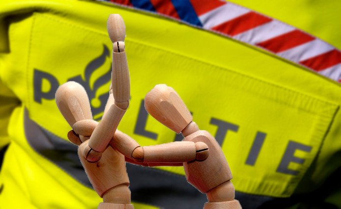 CrefMethode's tweet image. Jaarlijks meer dan 200 politiemensen met ptss #CREFmethode herstelt trauma&apos;s na ingrijpende gebeurtenissen, zonder medicatie. ow.ly/apdD50jXglN