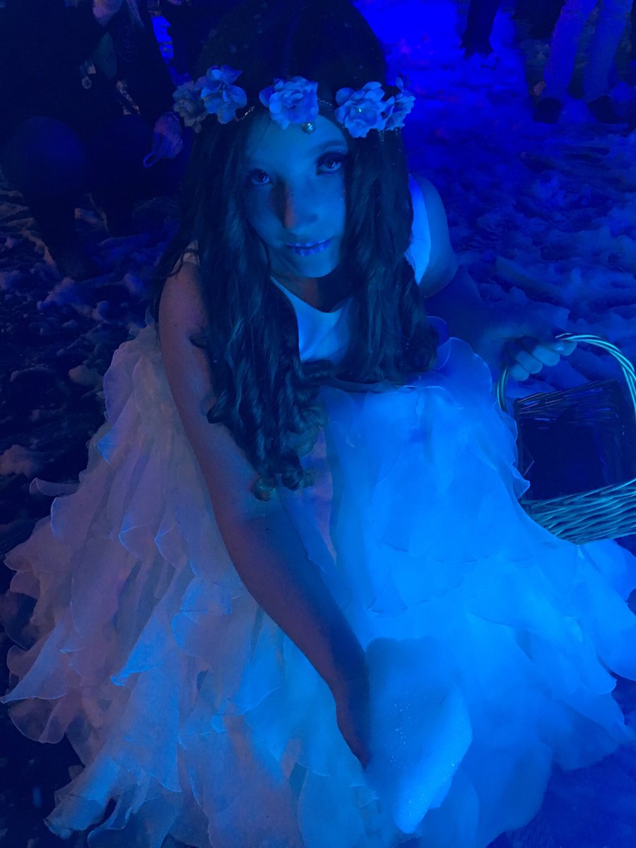 ledlove80's tweet image. Wirh all the chaos we have been going through we still got @Lillylo69003198 to her #Modeling job at #Threadbare #Dancewear and was handling out #Christmas #Candy as the #Arcata #ArtsAlive Ice Princess 👑 ohhhh boy am I tired!