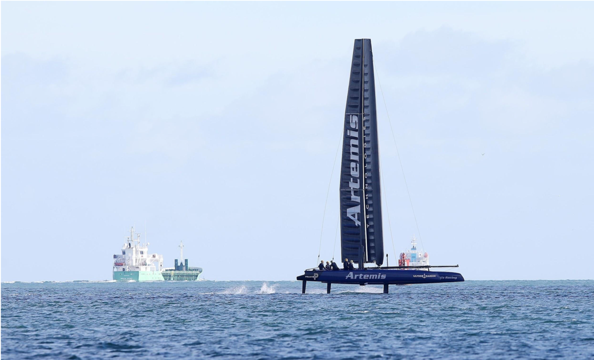kate_englefield's tweet photo. What do you get when combine Formula 1 technology with professional yacht racing and the vision of @artemistechltd ? Open your mind to the new world of transport @iainpercy @investni #5daysofdisruption #leadingni https://t.co/ot8L9ltYMJ https://t.co/x4da73a1v1