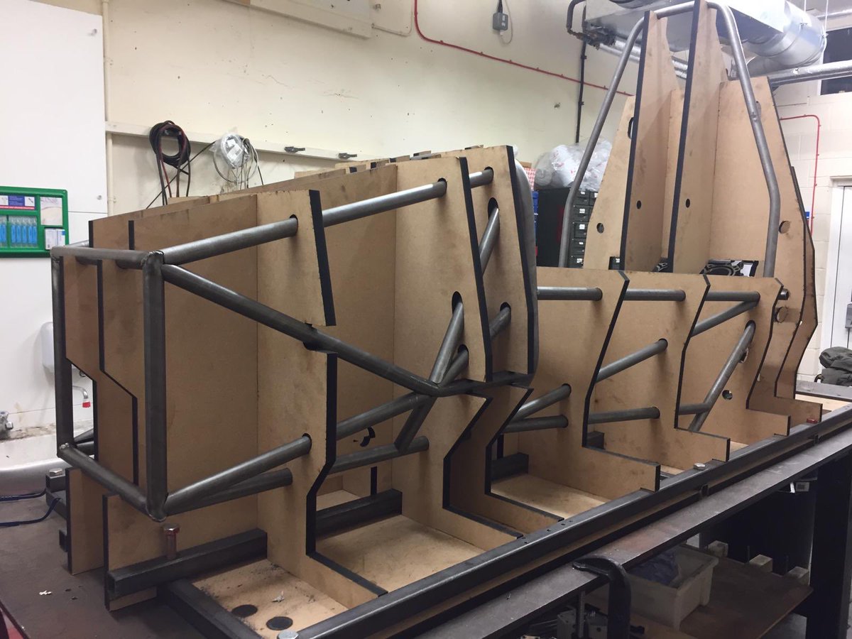 UGRacing_fsae's tweet image. Exams are over and we’ve raced back to the garage 🥳 The team have been continuing to notch chassis tubes today, and the front end is fully assembled and ready for welding to begin! #25daysofUGR