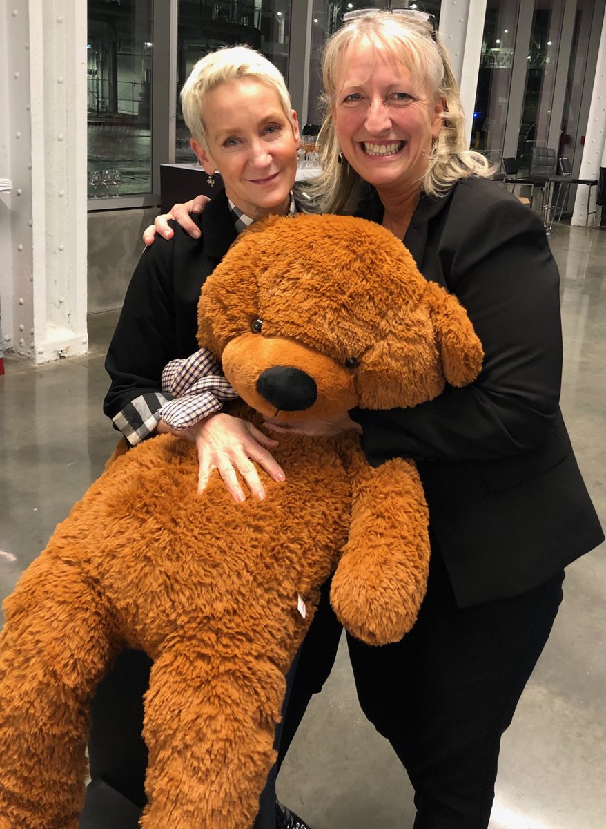 Has it really been 2+ weeks since @Somm360 ⁦<a href="/veroniquerivest/">Véronique Rivest</a>⁩ and I have a snuggle with TouTou before 22 global Somm360 Boot Campers arrived for gruelling mock service exams #Somm360 #mentorship