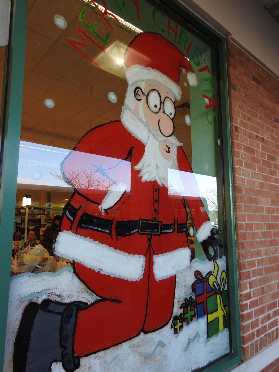 BestMarketHQ's tweet photo. Congratulations on a job well done to @CommackSchools National Art Honor Society! Thanks a million for sharing your talents with us & spreading some holiday cheer!
#longisland #suffolkcounty #commackny #talent #eastnorthport #smithtown #kingspark #northshore #longislandschools https://t.co/JeIJkihzli