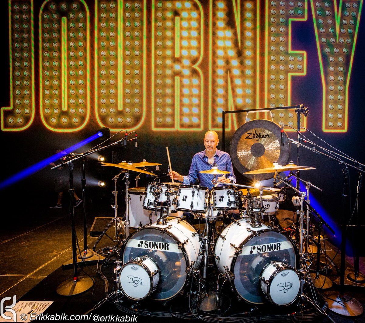 stevesmithdrums's tweet photo. We play the final @JourneyOfficial show for 2018 tonight in #Reno. @sonor_drums @sonordrumco @remopercussion @vicfirth @CYMPAD_USA @drumfantasycamp @dwdrums @ZildjianCompany @hudson_music @DrumGuruApp https://t.co/lgedEtNHXJ