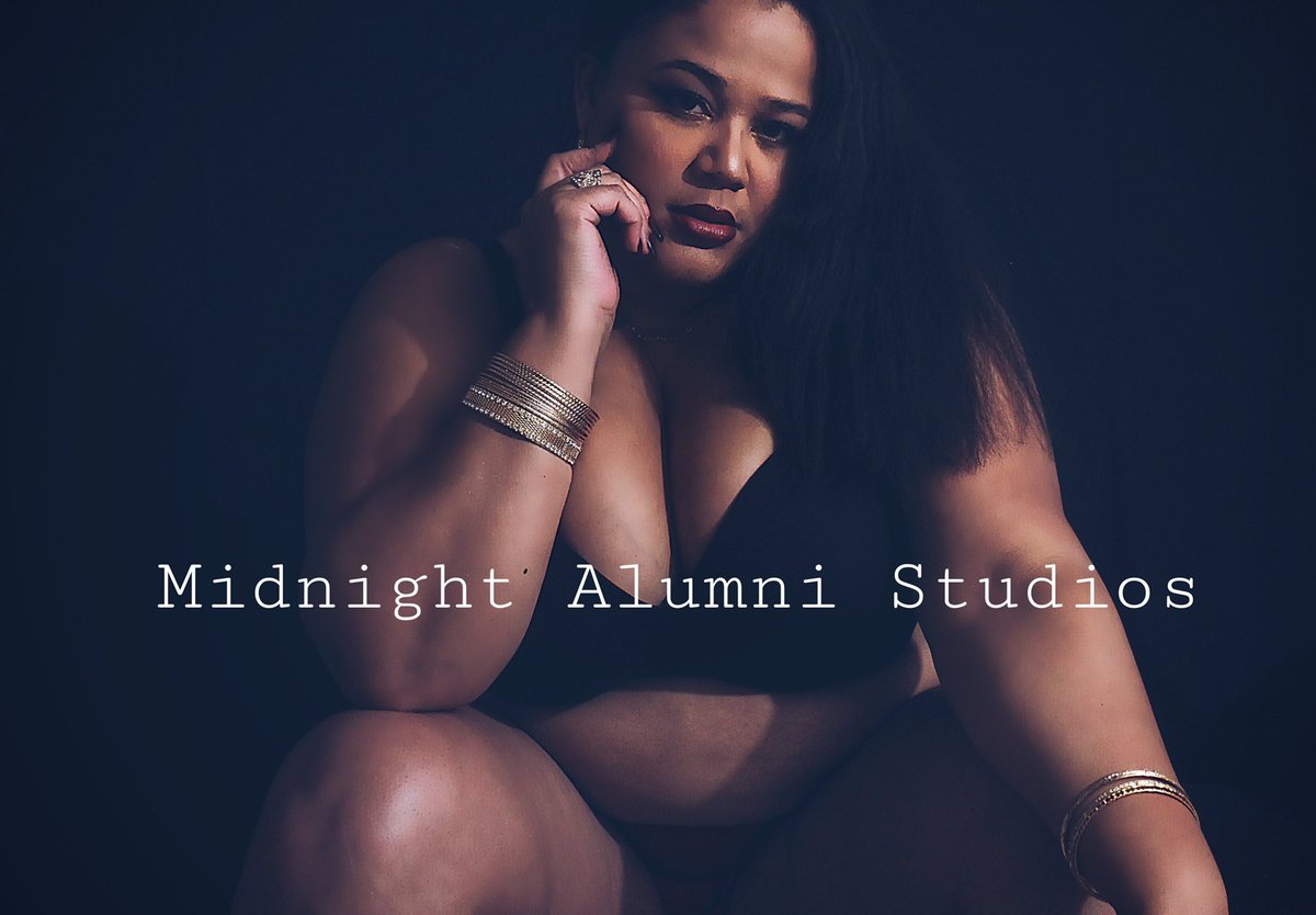 StudiosAlumni's tweet photo. Awesome shoot today!
#plussizefashion #plussizemodel #photography #modeling #bbwmodeling #BlackTwitter #blm #blackgirlmagic #blackart #plussizefashion #lanebryant https://t.co/xkcvK4uoUb