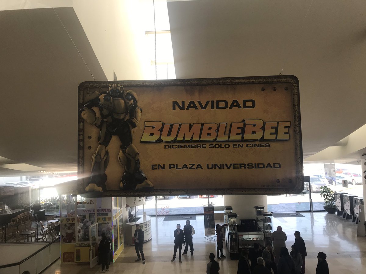 mimeag's tweet photo. Gracias @ParamountMexico por mi pase para la película @bumblebeemovie la amé https://t.co/LwcplX6wUP