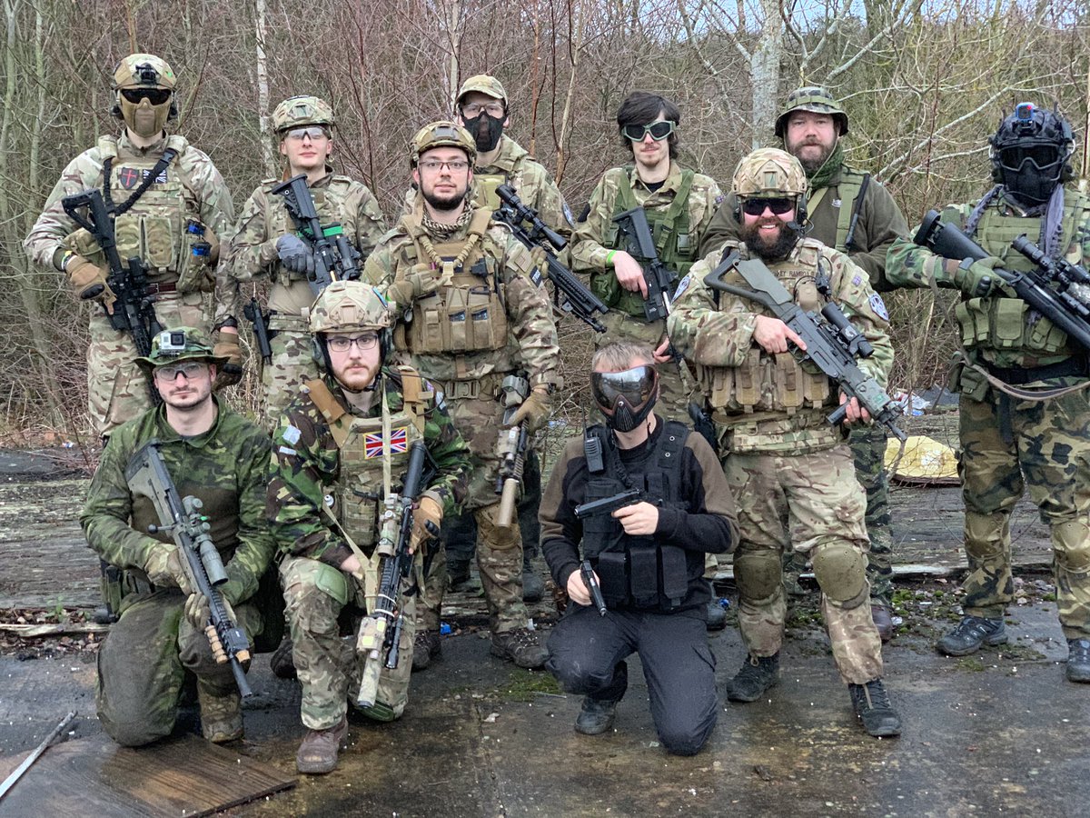UK_TFReapers's tweet photo. TFR team had a great day at #theMAW & with our squad. The weather held outππ» #airsoft #taskforcereaperuk #midlandairsoftwargames #weekendwarriors #rif #airsoftgun https://t.co/RNcjXPQz2T