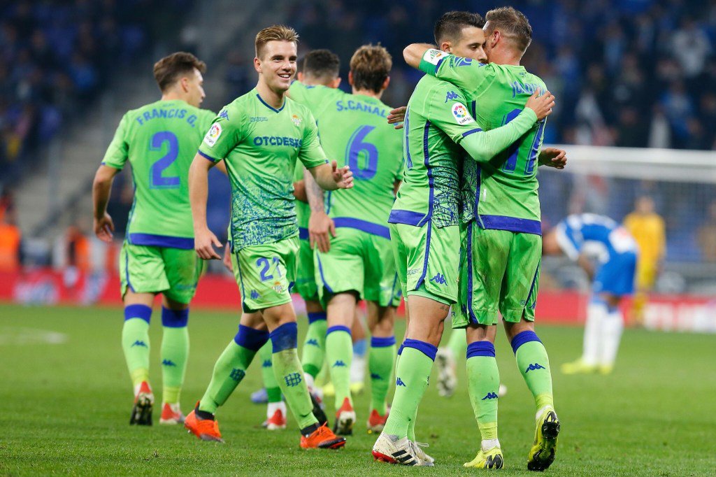 TimeJustNews's tweet photo. LIGA| Espanyol 1-3 Real Betis: Tello prosigue con la buena dinámica del Betis #LaLiga #EspanyolBetis https://t.co/3Xrv01bH4Z https://t.co/zRelIiK9NC