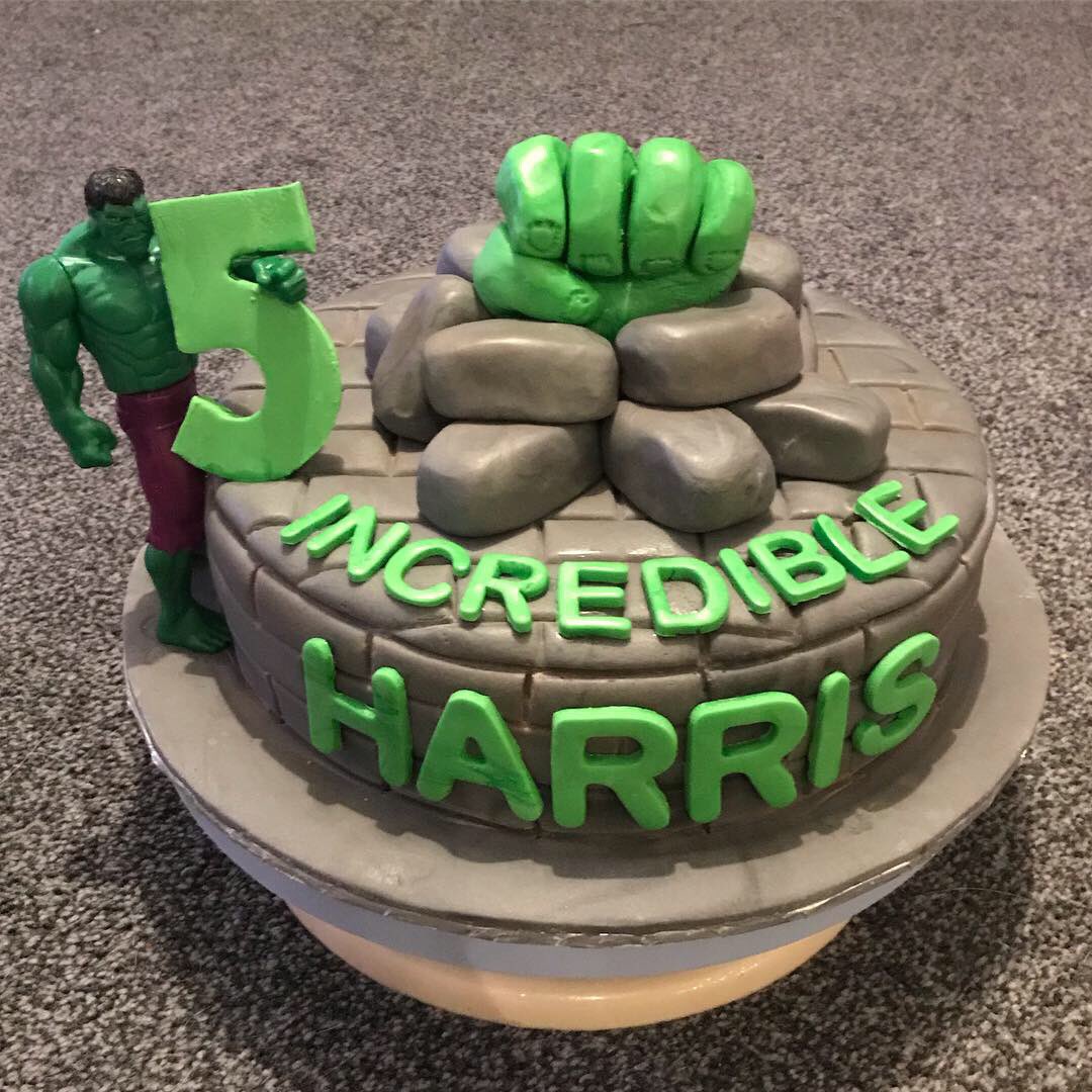 stephmcd90's tweet photo. Made this for wee incredible Harris. He loved it! Happy birthday. #StephCakes #AmateurBaker #HulkCake #IncredibleHulkCake #AvengersCake #CustomCake #CustomCakes https://t.co/pDAj2O40p3