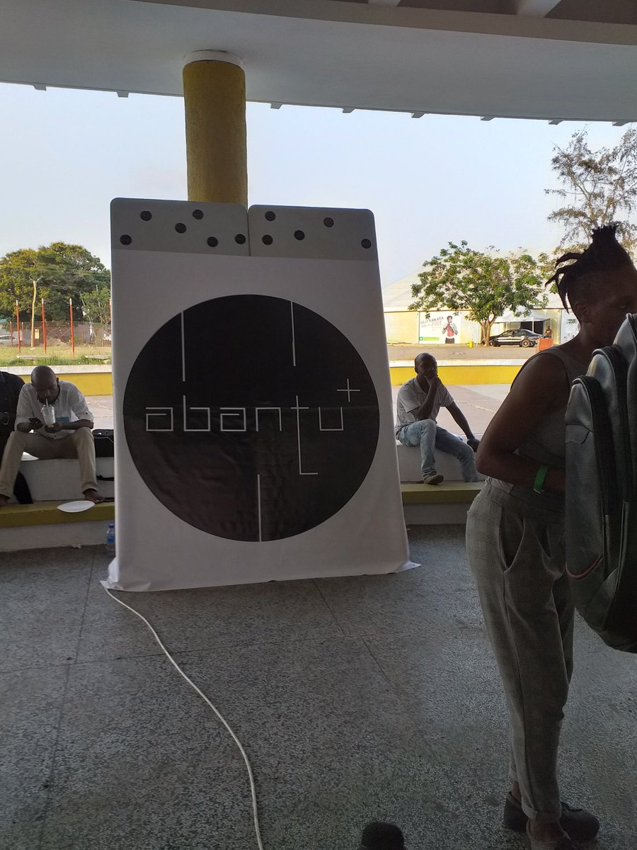delasiavis's tweet photo. Live music recording sessions at the @abantuplusiam Creator Studio @rpAccra with @BetinaQuest and co #rpAccra #rpAccra18 #IamNextLevel https://t.co/ThyDDAiMQ2