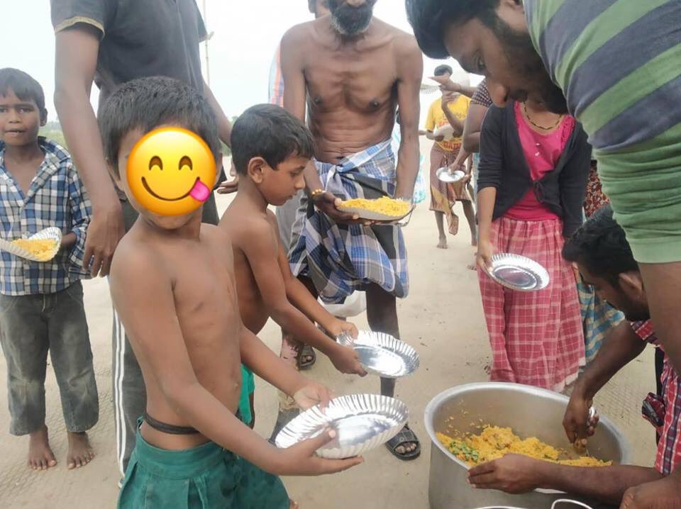Udaya_Sankar1's tweet photo. They have nothing to lose but they have the right attitude to gain everything. All their hands will surely serve others one day. 🙏🏻 #PeopleofDelta rising strongly 👍🏻👆🏻💐 #Savedelta #Gajacyclonehelp 26 days have made me stronger than ever before. 🙏🏻 https://t.co/rRhFsyWfsD