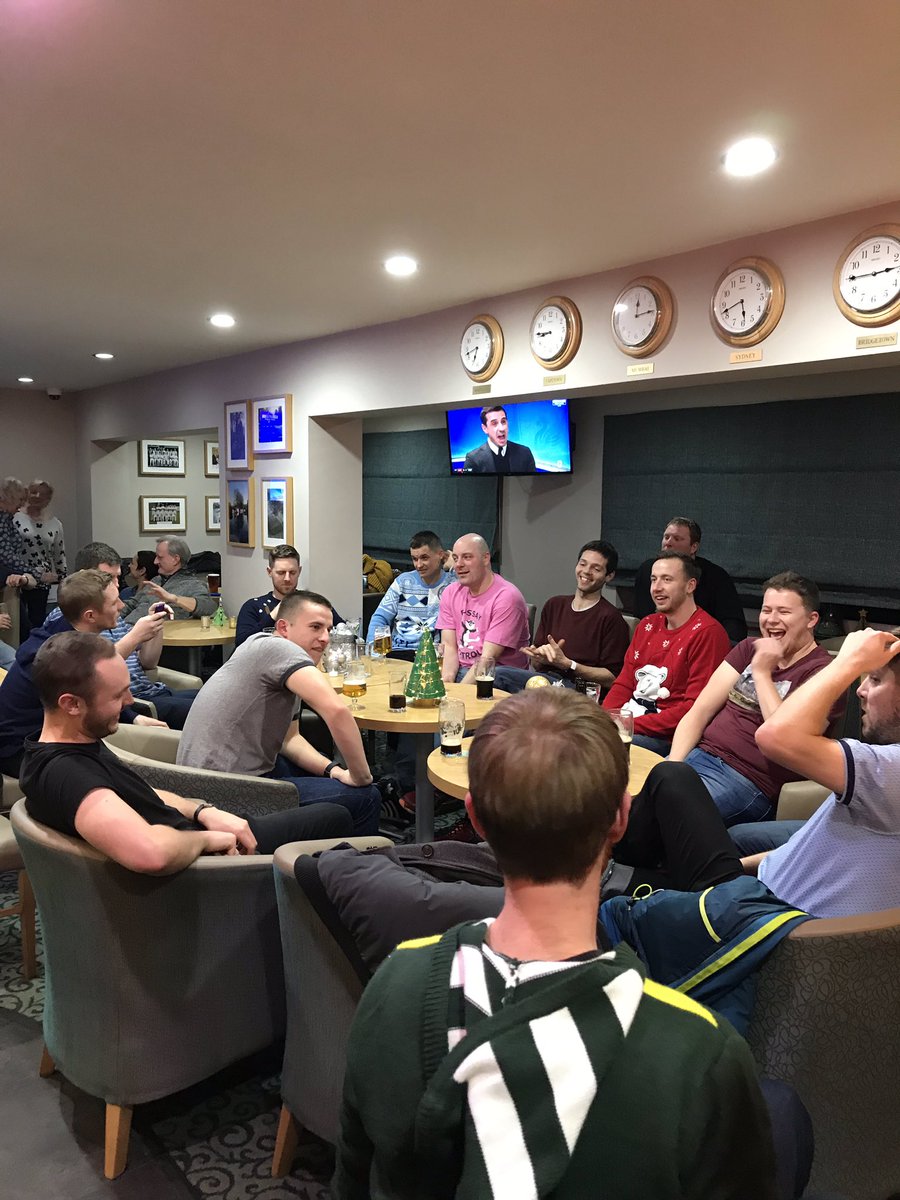 The Brow Christmas doo in full swing 🍺🍺🍺