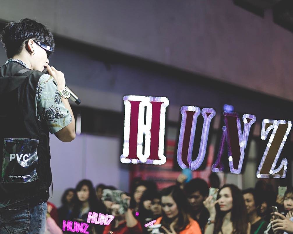 Pnoi_narak's tweet photo. ครอบครัวเราไม่ต้องใหญ่... แต่กลับมาหาทีไรก็อบอุ่นทุกครั้ง รักครอบครัวนี้มาก #HunzIPH #hunz #Hunz_iph 

(Thxclip IG HunzLoveLight ) https://t.co/KwfvxVCtky