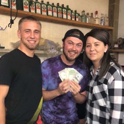 sethcecil35's tweet photo. #NewProfilePic https://t.co/h3N8JYqIVV