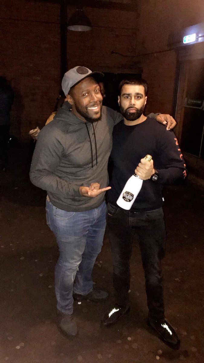 Ak1Shah's tweet photo. Had a great time at the #ComedyBrunch in Birmingham today, and always a pleasure to see @AurieStyla . Great host ! https://t.co/NHoDoRpLK6
