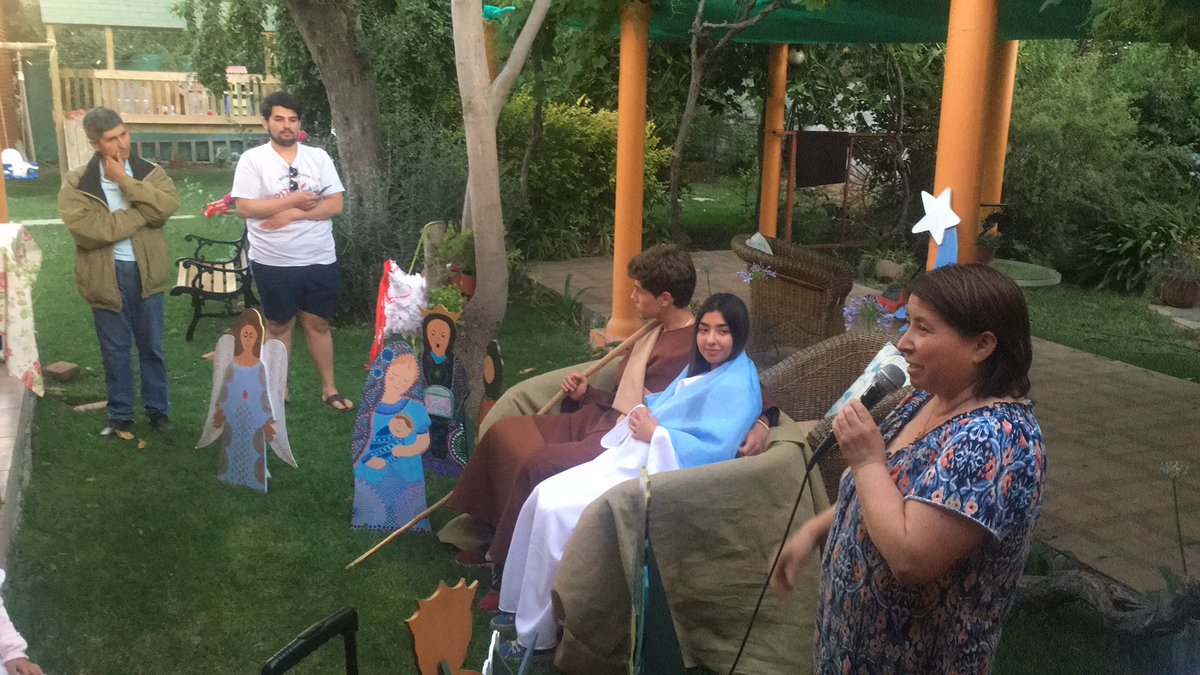 mercedmelipilla's tweet photo. Viviendo las posadas en nuestra parroquia https://t.co/WTuF4BVFpO