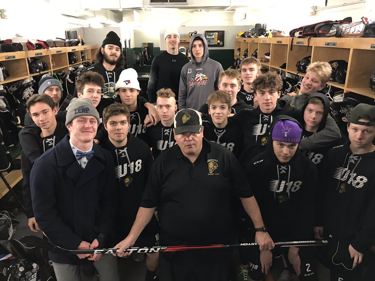 Jimmy Sullivan has been the Equipment Manager of the London Jr. Knights for 25 years this year! Tonight we presented him with a stick signed by <a href="/dewyy8/">Drew Doughty</a> of the <a href="/LAKings/">LA Kings</a> to celebrate this milestone. Thanks for everything you do Jimmy. #drewdoughty
