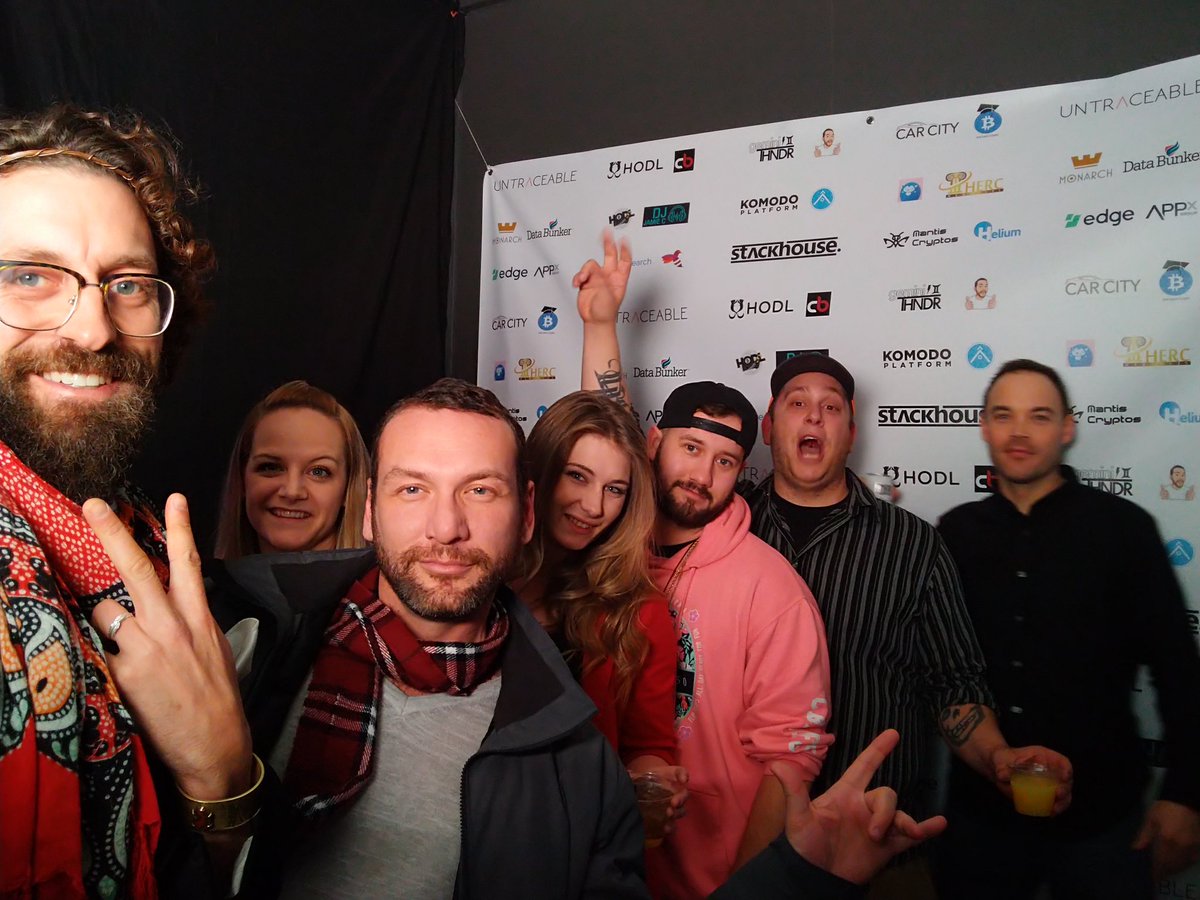thecanadiannn's tweet photo. So many amazing people came out to @SatoshisBall last night! https://t.co/eiv1ZTXrdH