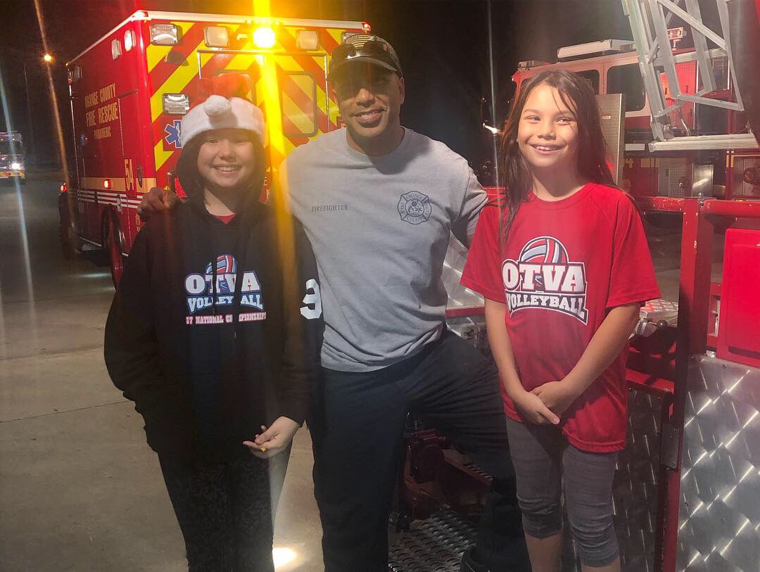 Volley Pandas (@volleypandas) on Twitter photo 🚒🍕🎄🏐
Thank you <a href="/OCFireRescue/">OCFire Rescue</a> for showing us your home away from home! #Station54 was so neat! #OT12Oamber learned so much. Happy Holidays!
.
.
.
<a href="/ocfl/">Dan malysh</a> <a href="/otva_south/">Amber Schinzing</a> @schiznig #servingthosewhoserve #firstrespondersrock #communityservice 🚒🍕🎄🏐
Thank you <a href="/OCFireRescue/">OCFire Rescue</a> for showing us your home away from home! #Station54 was so neat! #OT12Oamber learned so much. Happy Holidays!
.
.
.
<a href="/ocfl/">Dan malysh</a> <a href="/otva_south/">Amber Schinzing</a> @schiznig #servingthosewhoserve #firstrespondersrock #communityservice