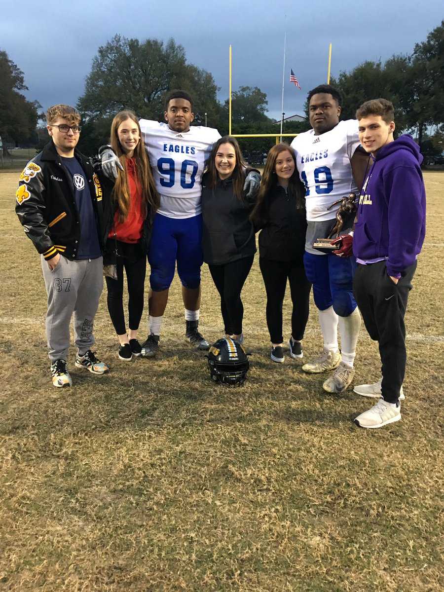 tmjohnnyy's tweet photo. great saturday of football🤞🏾 appreciate #RedStickBowl for the opportunity! https://t.co/ndYvgO4XNZ
