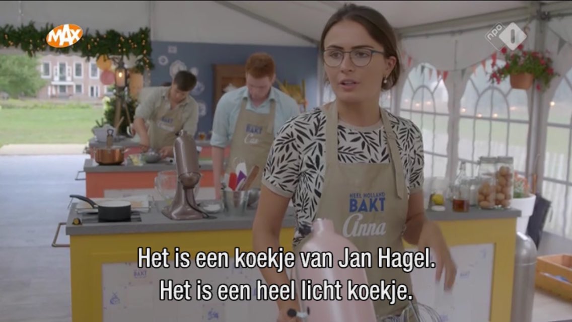 GroetjesMilan's tweet photo. Het is een koekje van Jan Hagel. KORTER. Het is een heel licht koekje. KORTER. Koekje!! #MAND #mandjevanTichelaar #heelhollandbakt https://t.co/wqFDATPYll