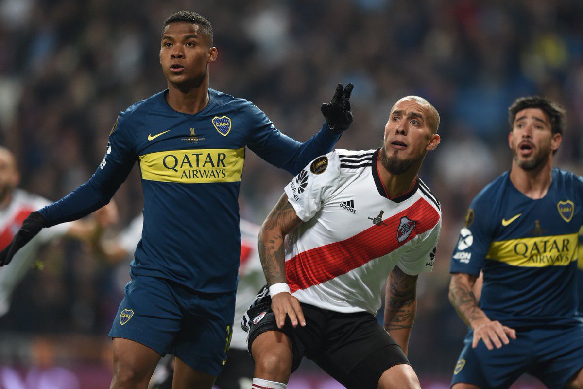 porquetendencia's tweet photo. "Fox Sports":
Porque está repitiendo el segundo partido de final de la #Libertadores 2018 entre River y Boca
https://t.co/z9ZjFEXohy