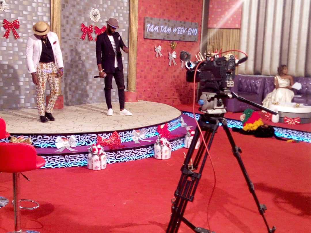 Vanelle_Zeh's tweet photo. @Brodas237 était sur les antennes de la CRTV à l'émission #TamTamWeekEnd 

#LeGoûtDeÇa #CamerDigital https://t.co/N5HIhHGRAi https://t.co/2Ri3frvs0Q