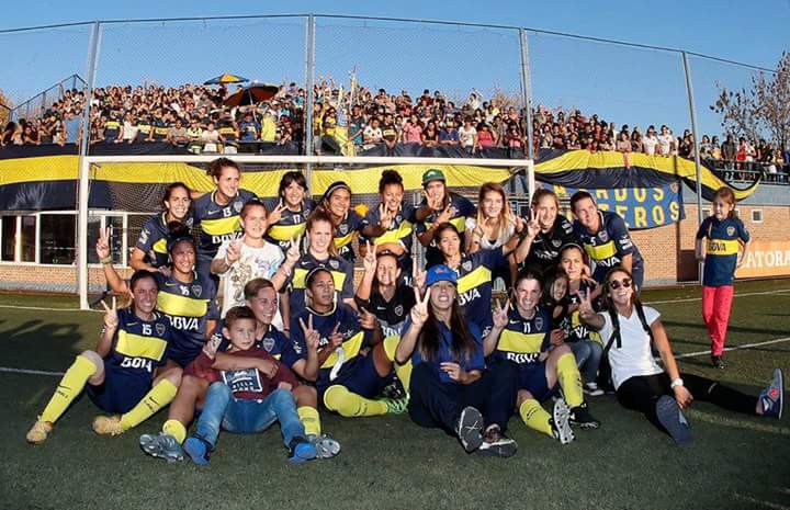 ElisabethMinnig's tweet photo. Que lastima que digan river y boca apenas juntan 600-700 personas. Esa es la capacidad de nuestra tribuna, la tuya tendrá mas pero no cuento 30 en estos momentos. Si jugamos en una mas grande, mas llevamos. Gracias a la mejor hinchada del mundo. Sabemos que somos muuuchos mas https://t.co/R0yspCe9hR