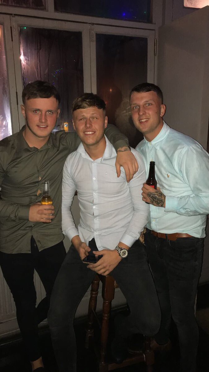 rhysnewman65's tweet photo. Good shift yesterday to London for the boxing🍻 https://t.co/vpIzCd76sn
